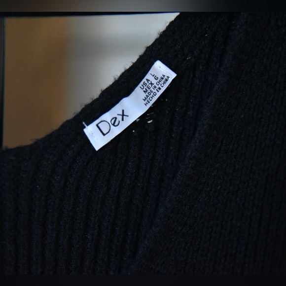 Black Long Sleeved Sweater Dress - Picture 4 of 10